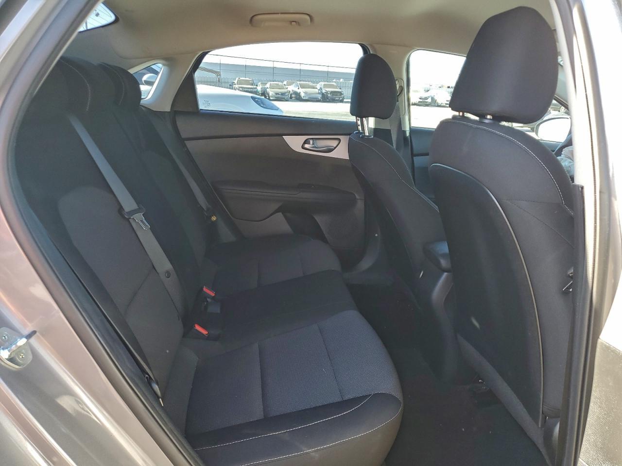 2023 KIA FORTE