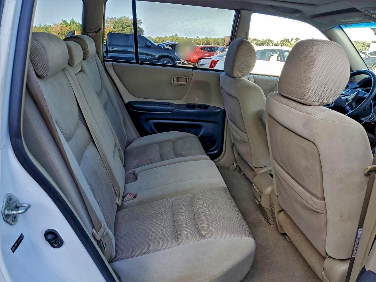 2003 TOYOTA HIGHLANDER