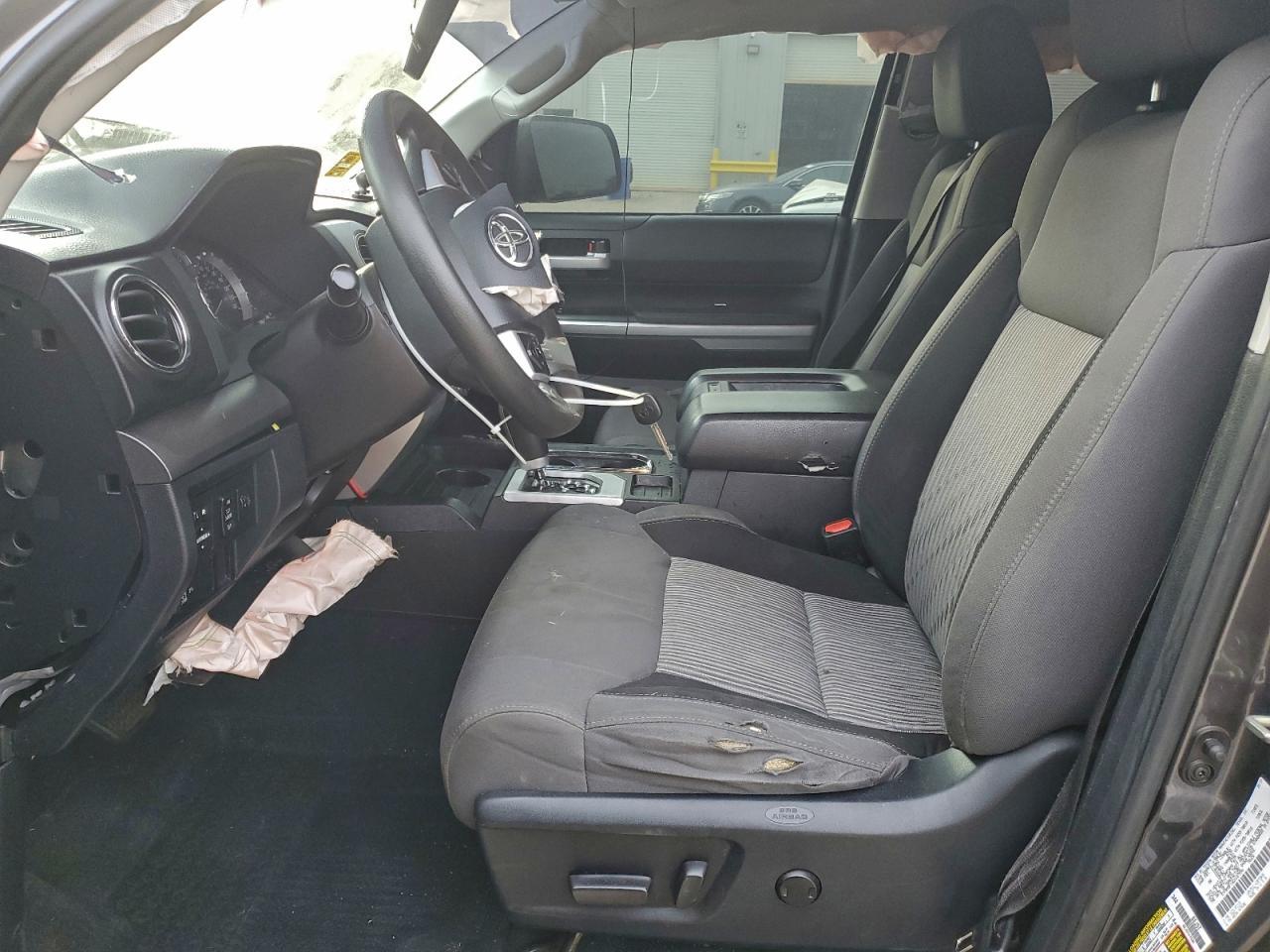 2016 TOYOTA TUNDRA