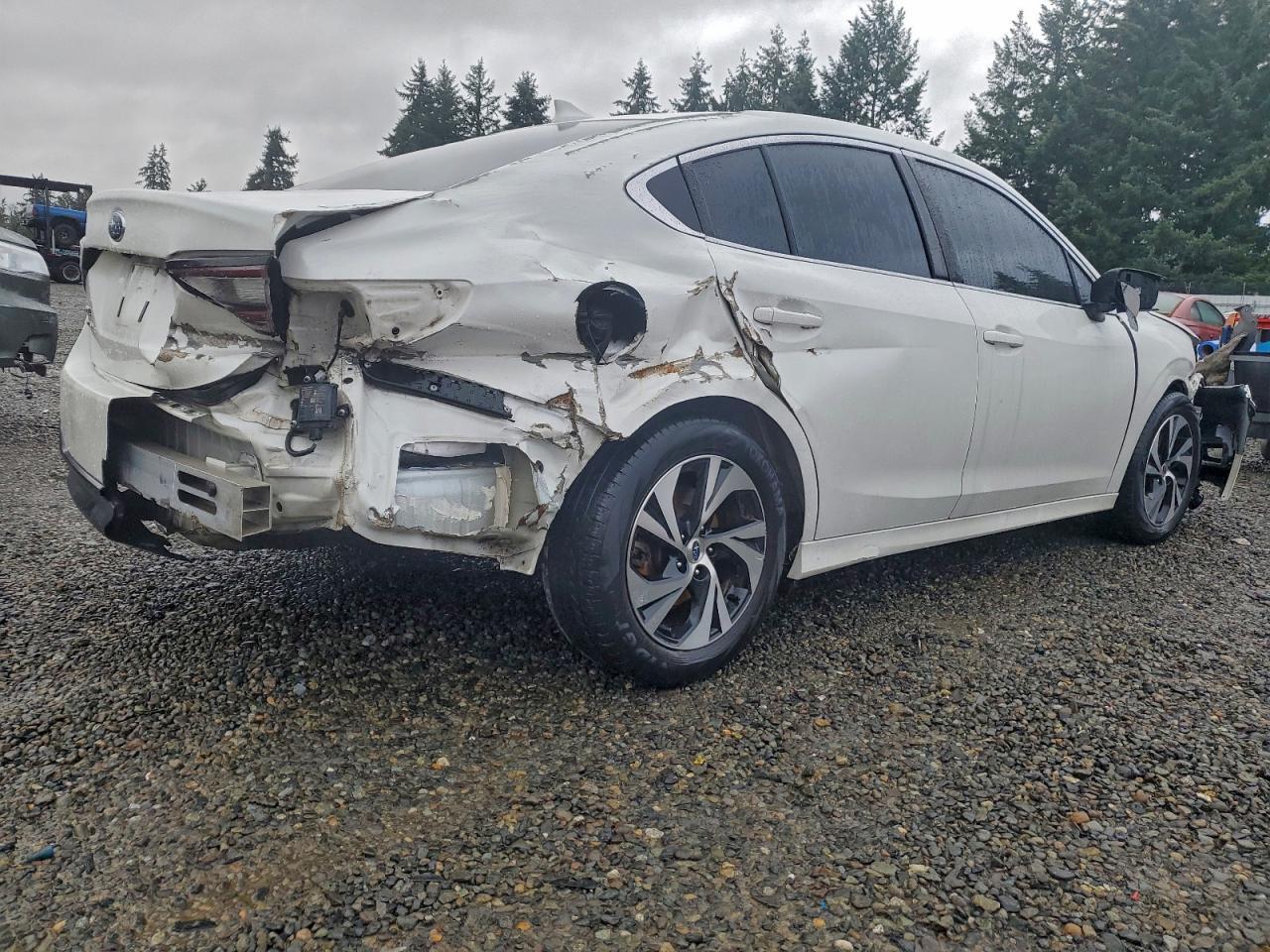 2020 SUBARU Legacy