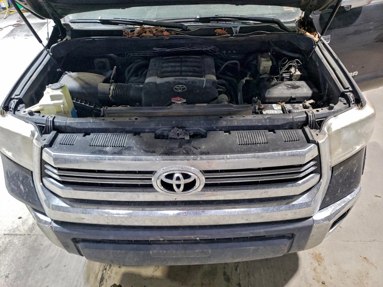 2016 TOYOTA TUNDRA