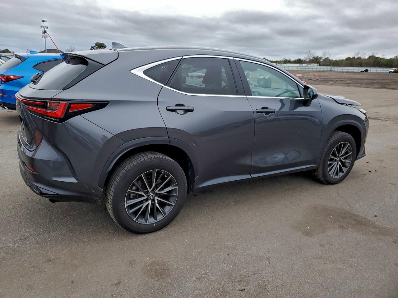 2023 LEXUS NX 250