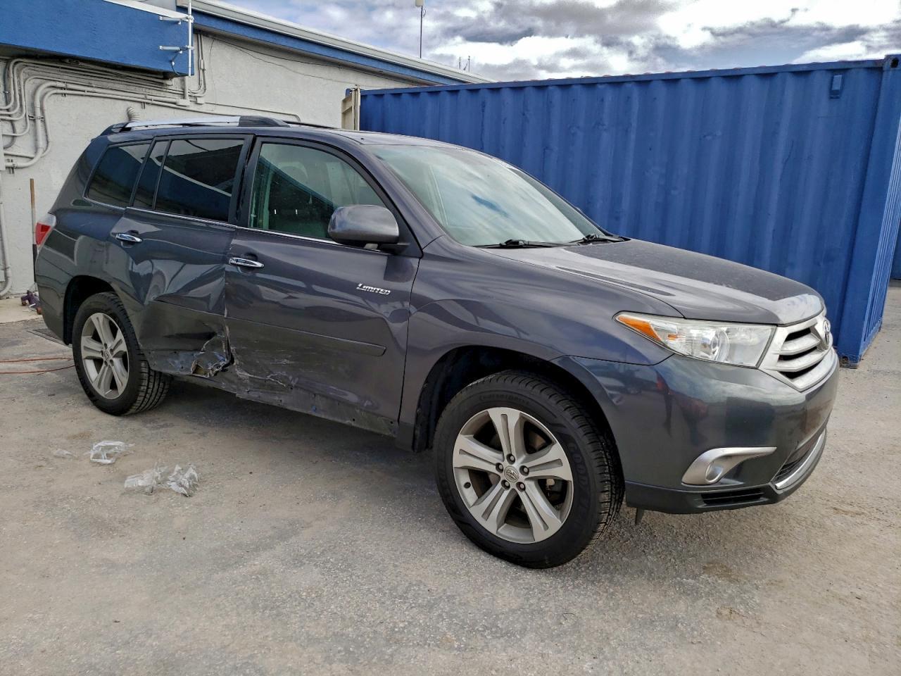2012 TOYOTA HIGHLANDER