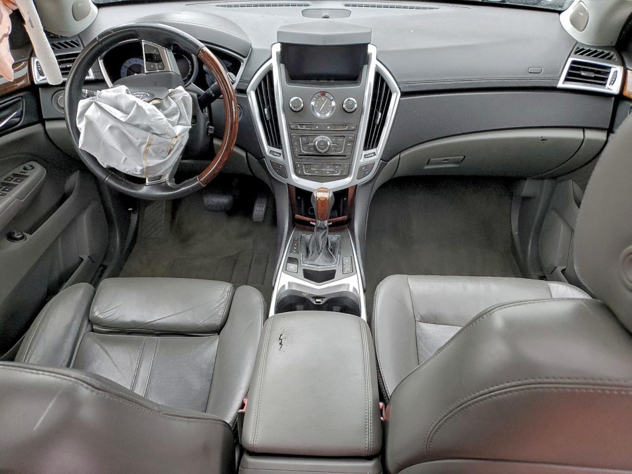 2010 CADILLAC SRX