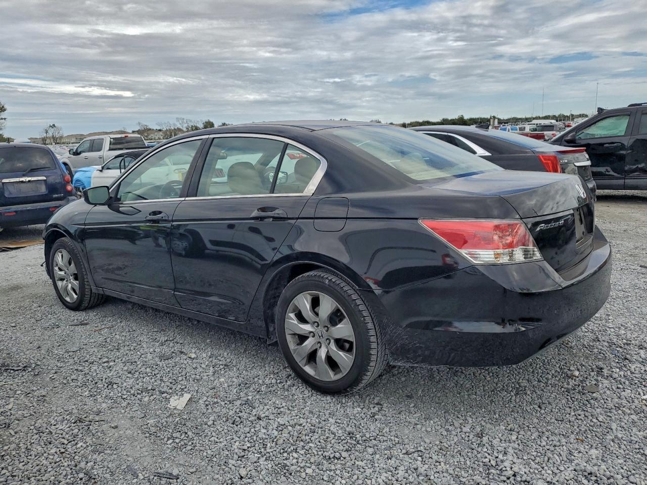 2010 HONDA ACCORD