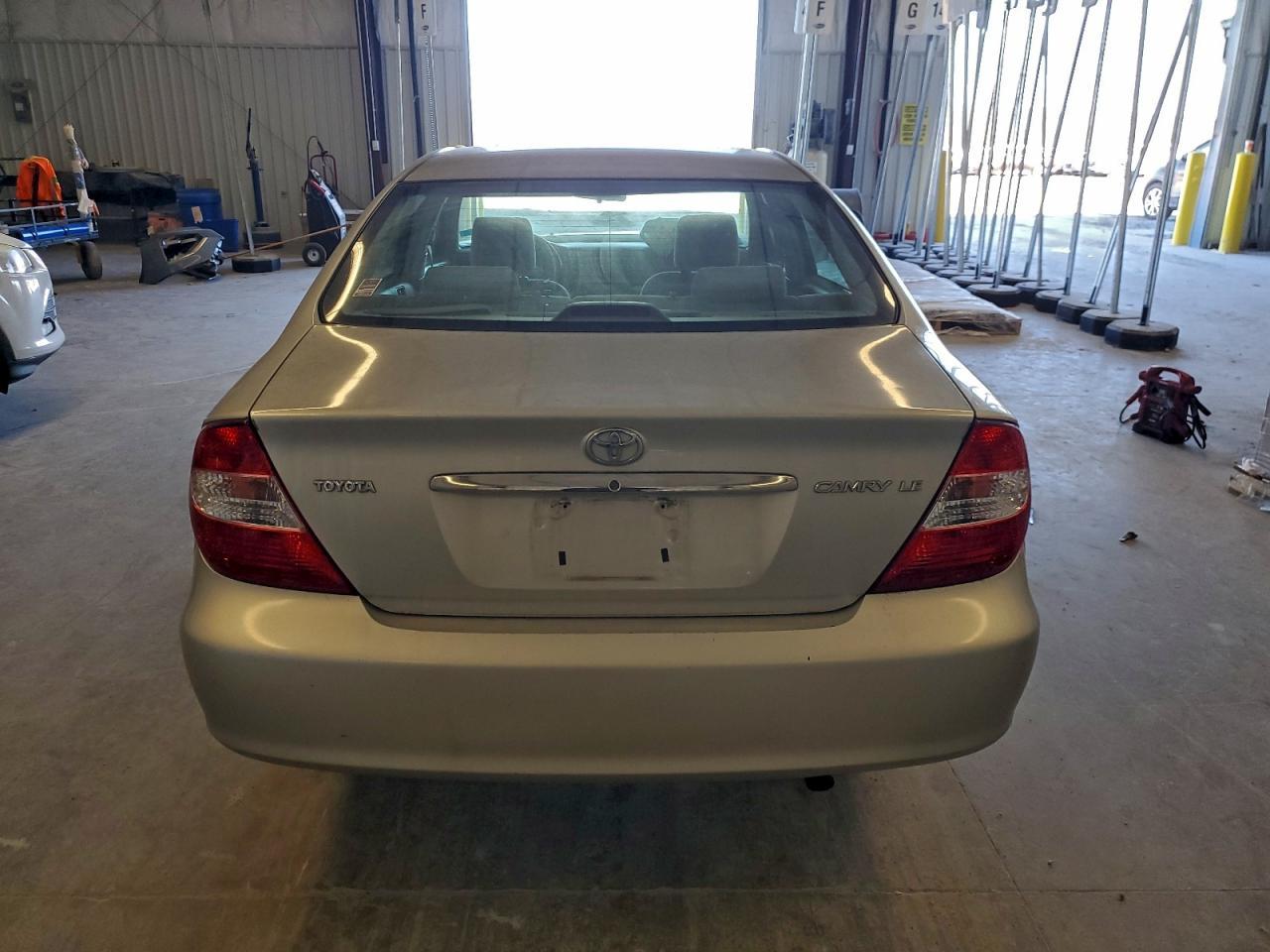 2002 TOYOTA CAMRY