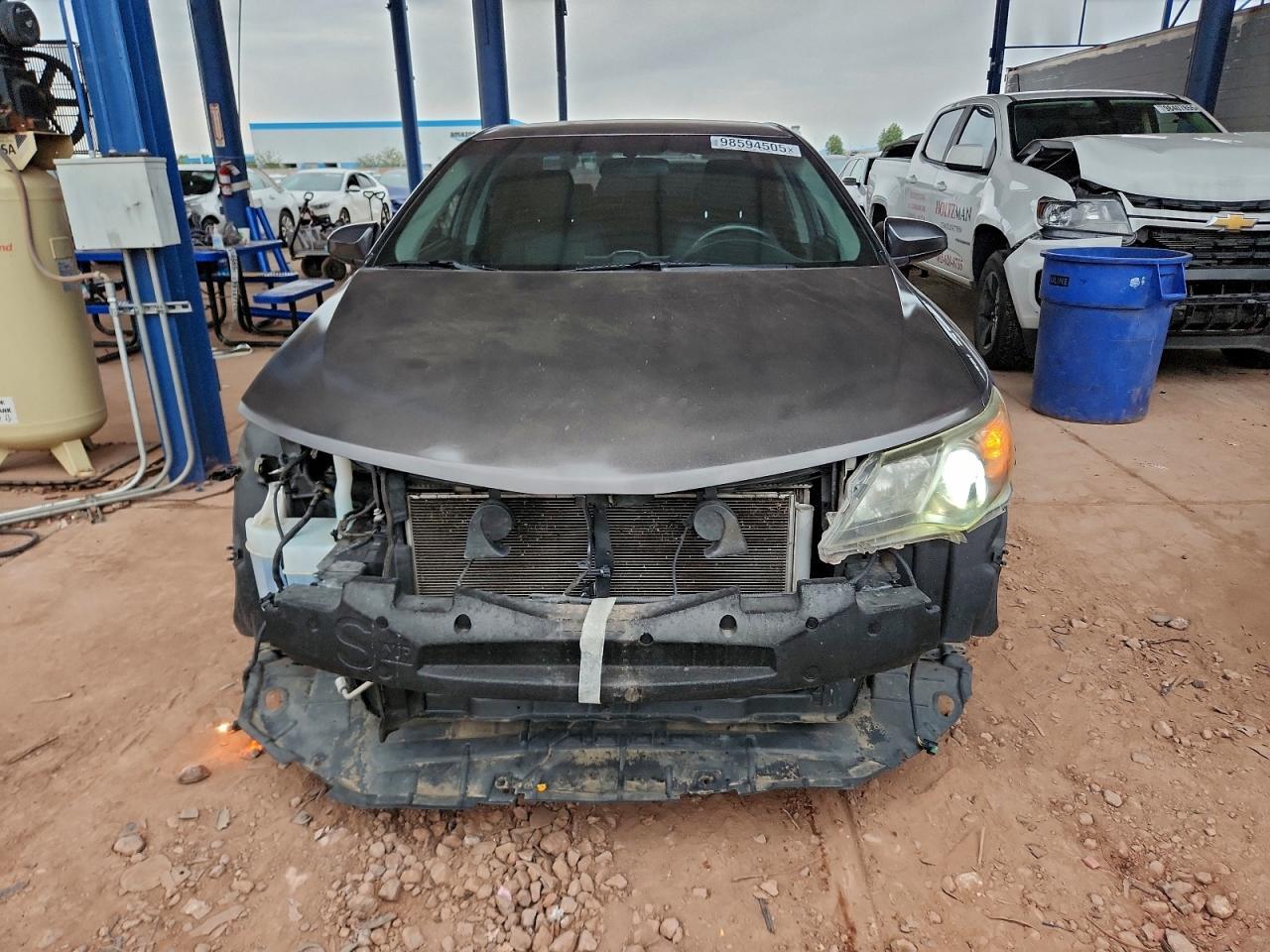 2012 TOYOTA CAMRY