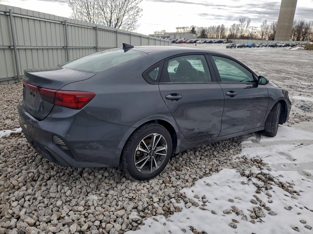 2024 KIA FORTE