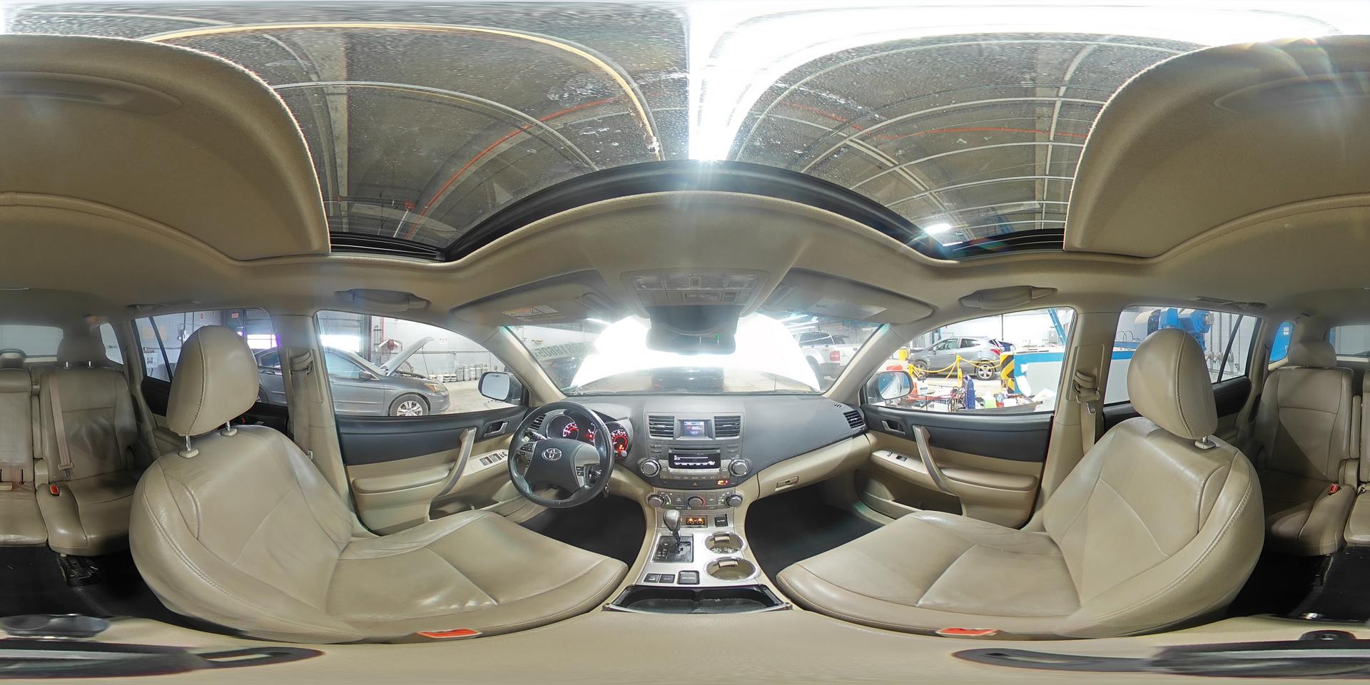 2012 TOYOTA HIGHLANDER