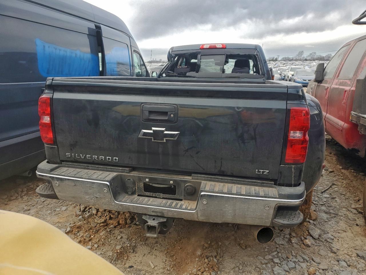 2017 CHEVROLET Silverado 3500