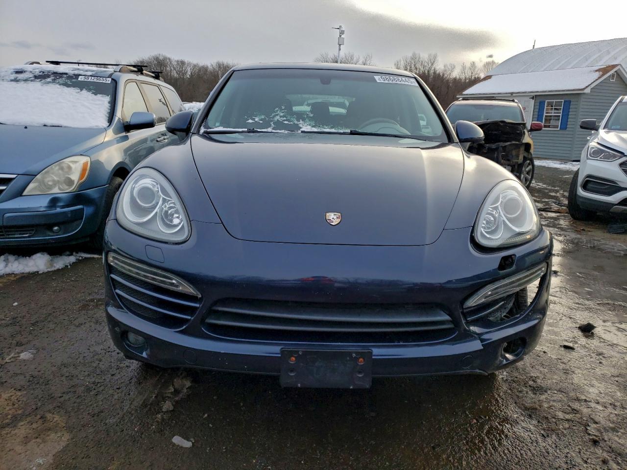 2013 PORSCHE CAYENNE