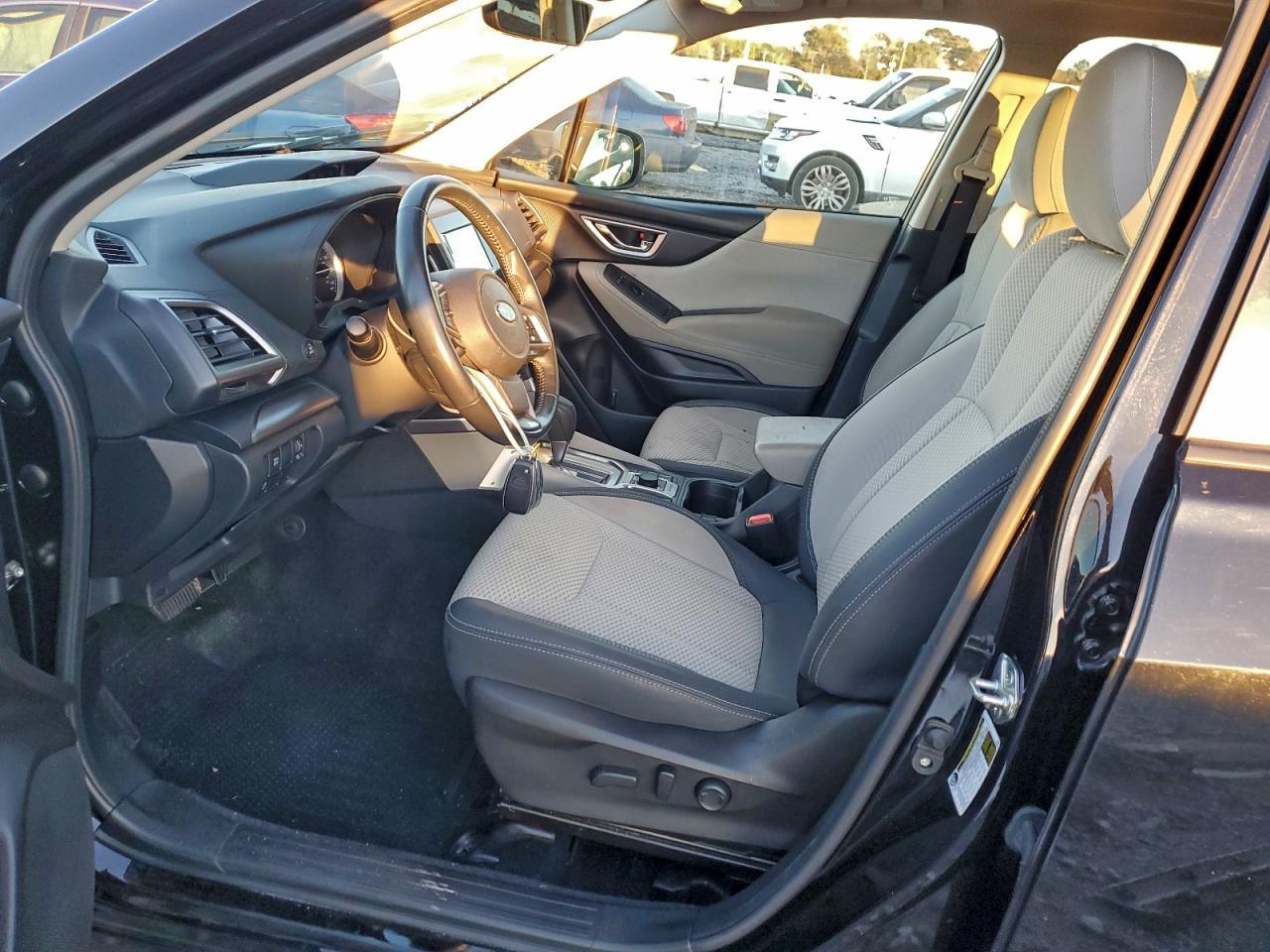 2021 SUBARU FORESTER