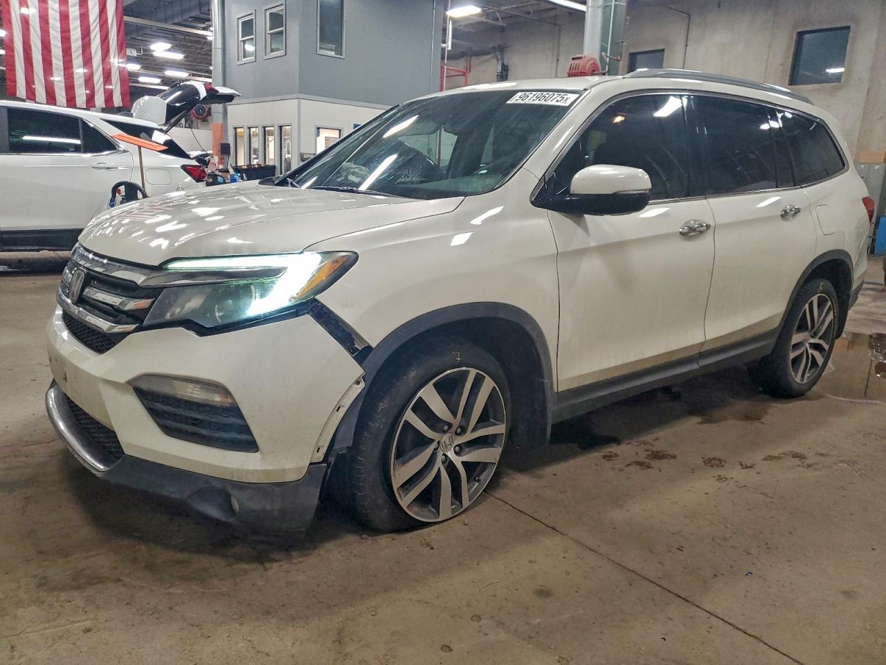 2016 HONDA PILOT