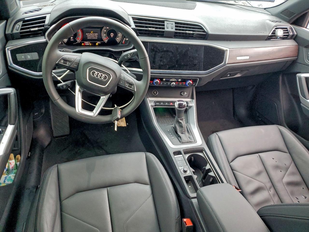 2024 AUDI Q3