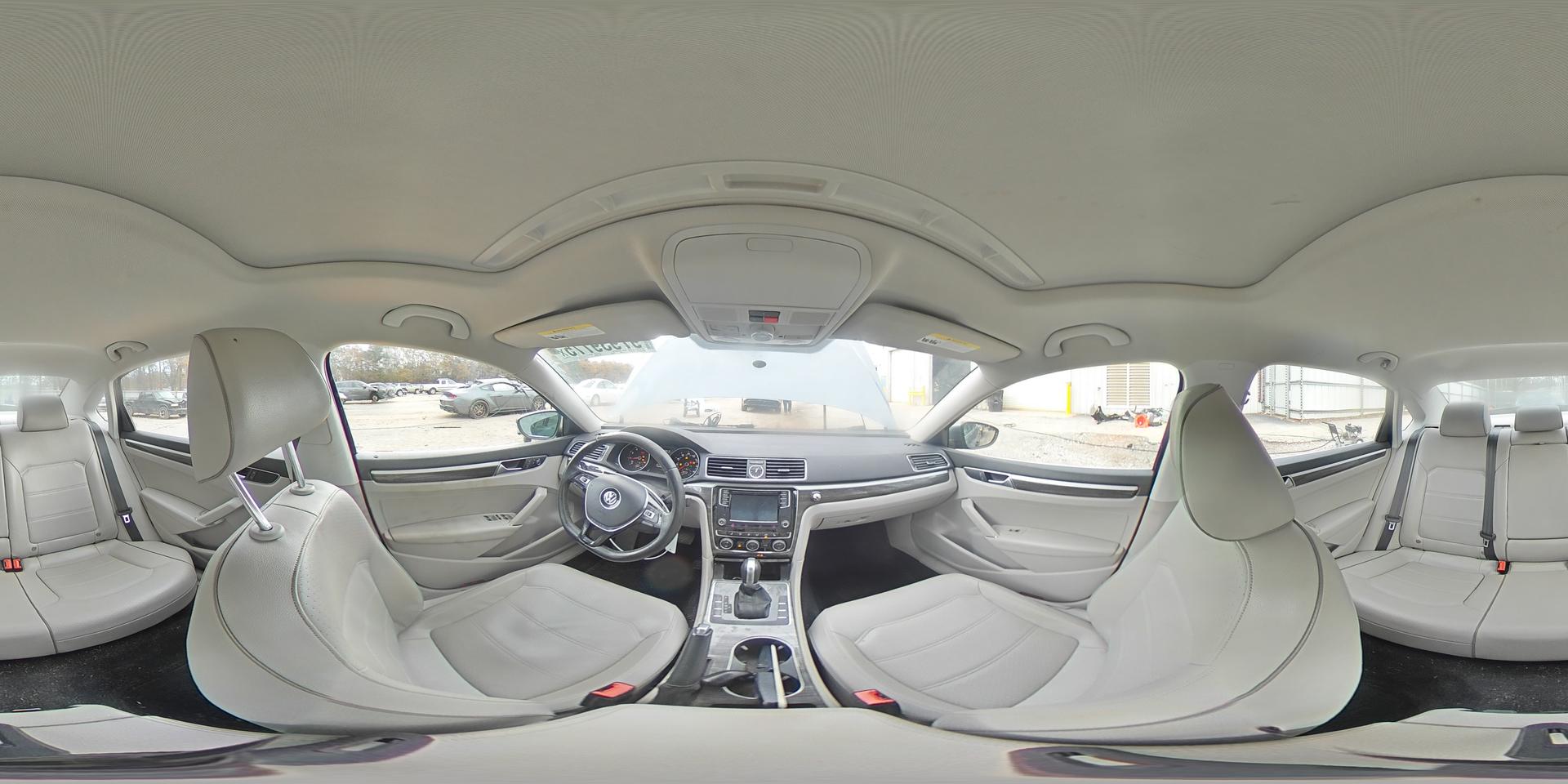 2016 VOLKSWAGEN Passat