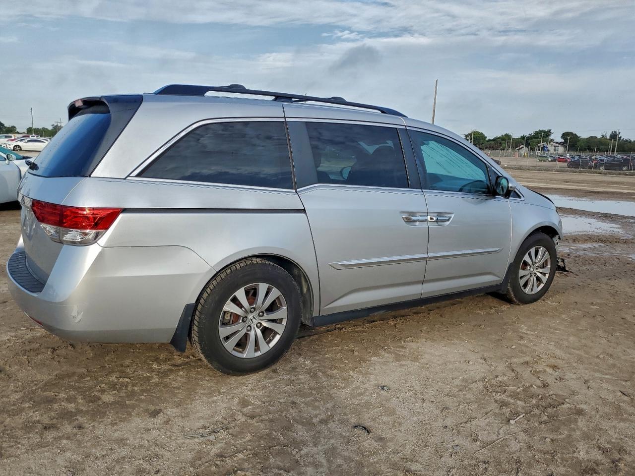 2014 HONDA ODYSSEY