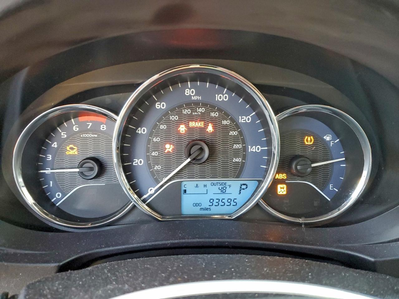 2016 TOYOTA COROLLA