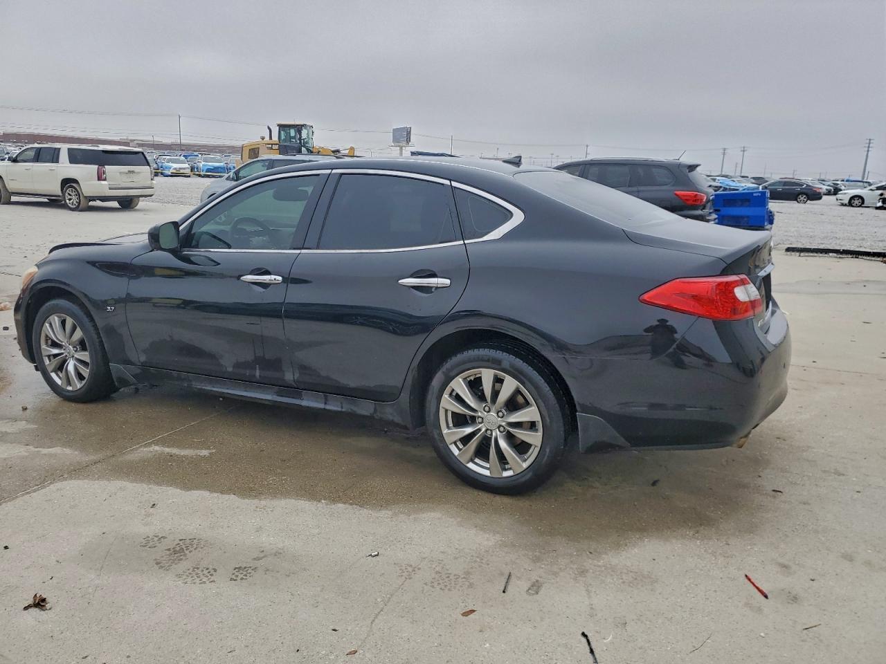 2014 INFINITI Q70