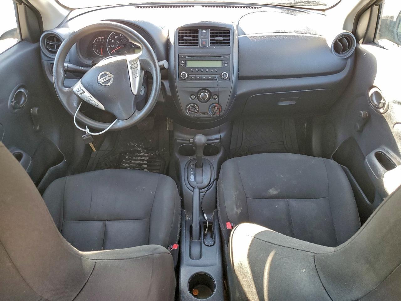 2016 NISSAN VERSA