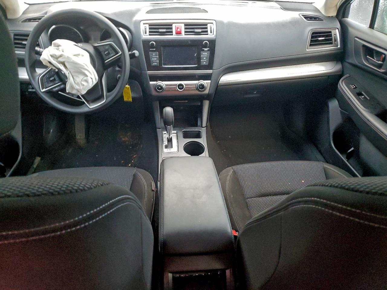 2018 SUBARU Outback