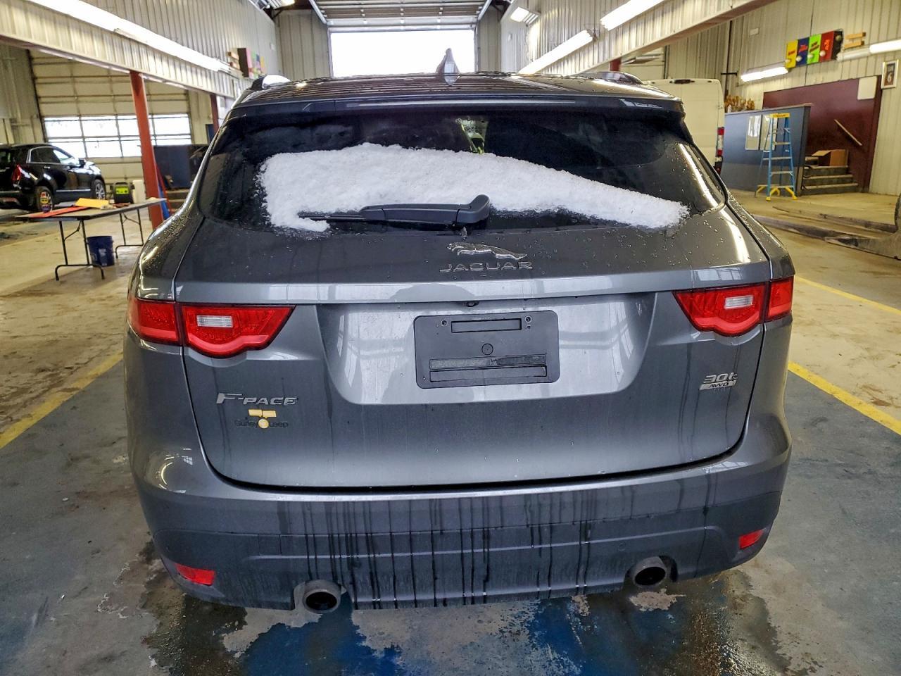 2018 JAGUAR F-Pace