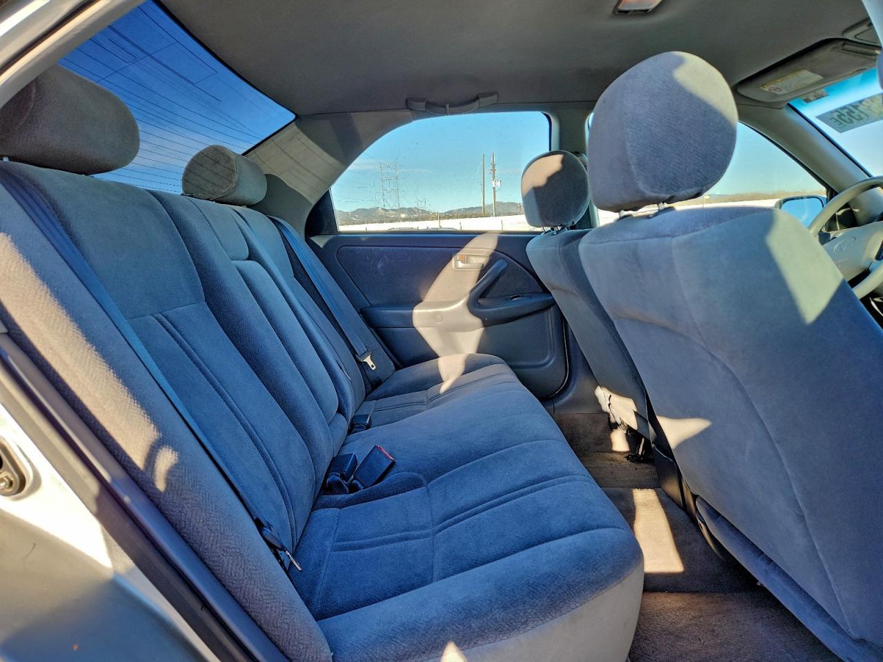 2001 TOYOTA CAMRY