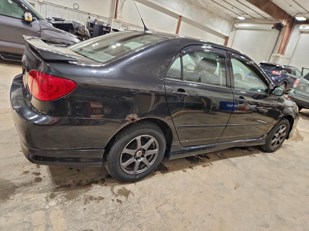 2006 TOYOTA COROLLA