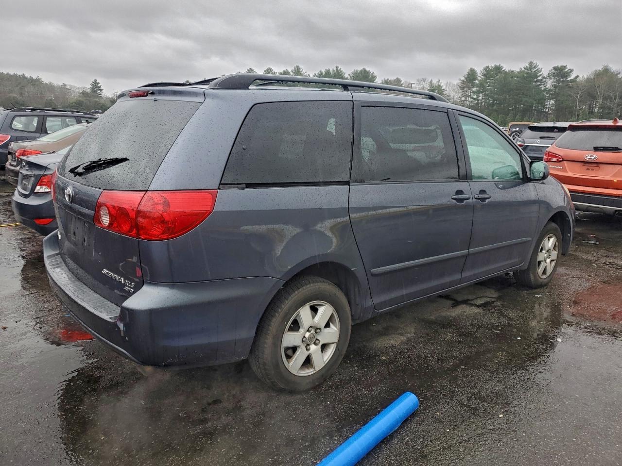 2006 TOYOTA SIENNA
