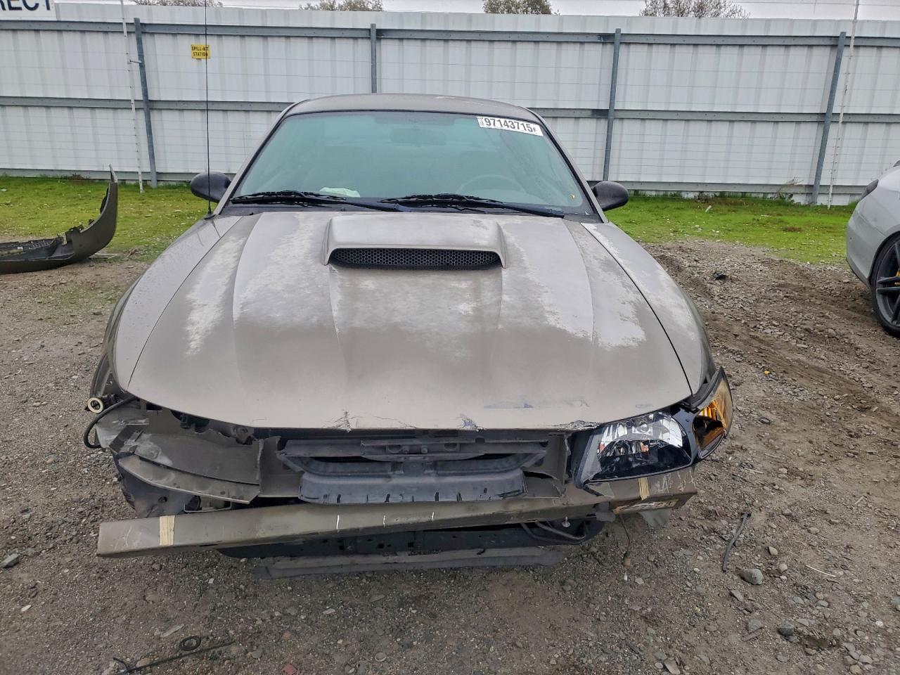 2002 FORD MUSTANG