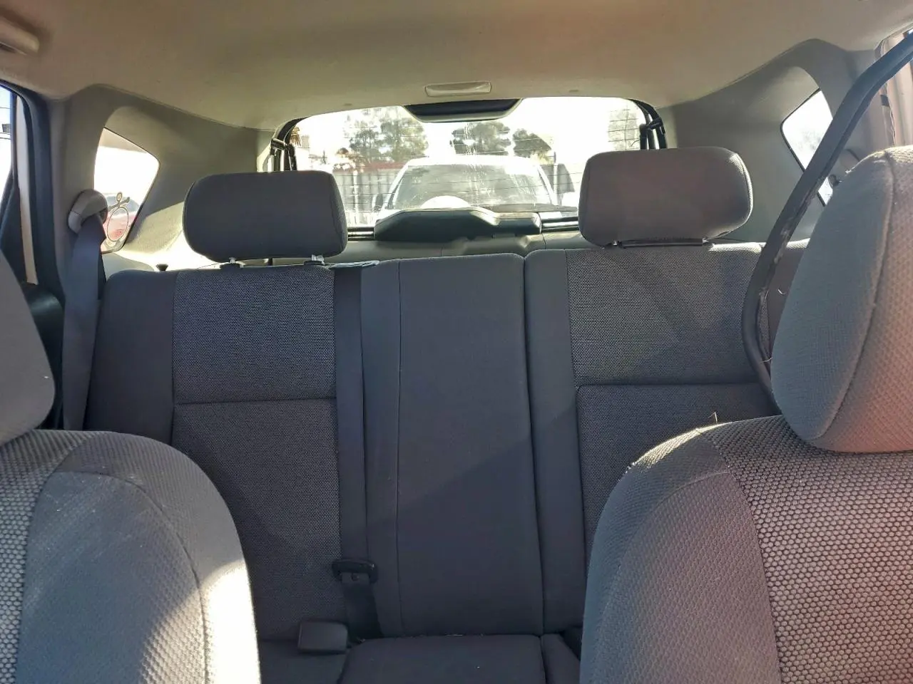2004 PONTIAC VIBE