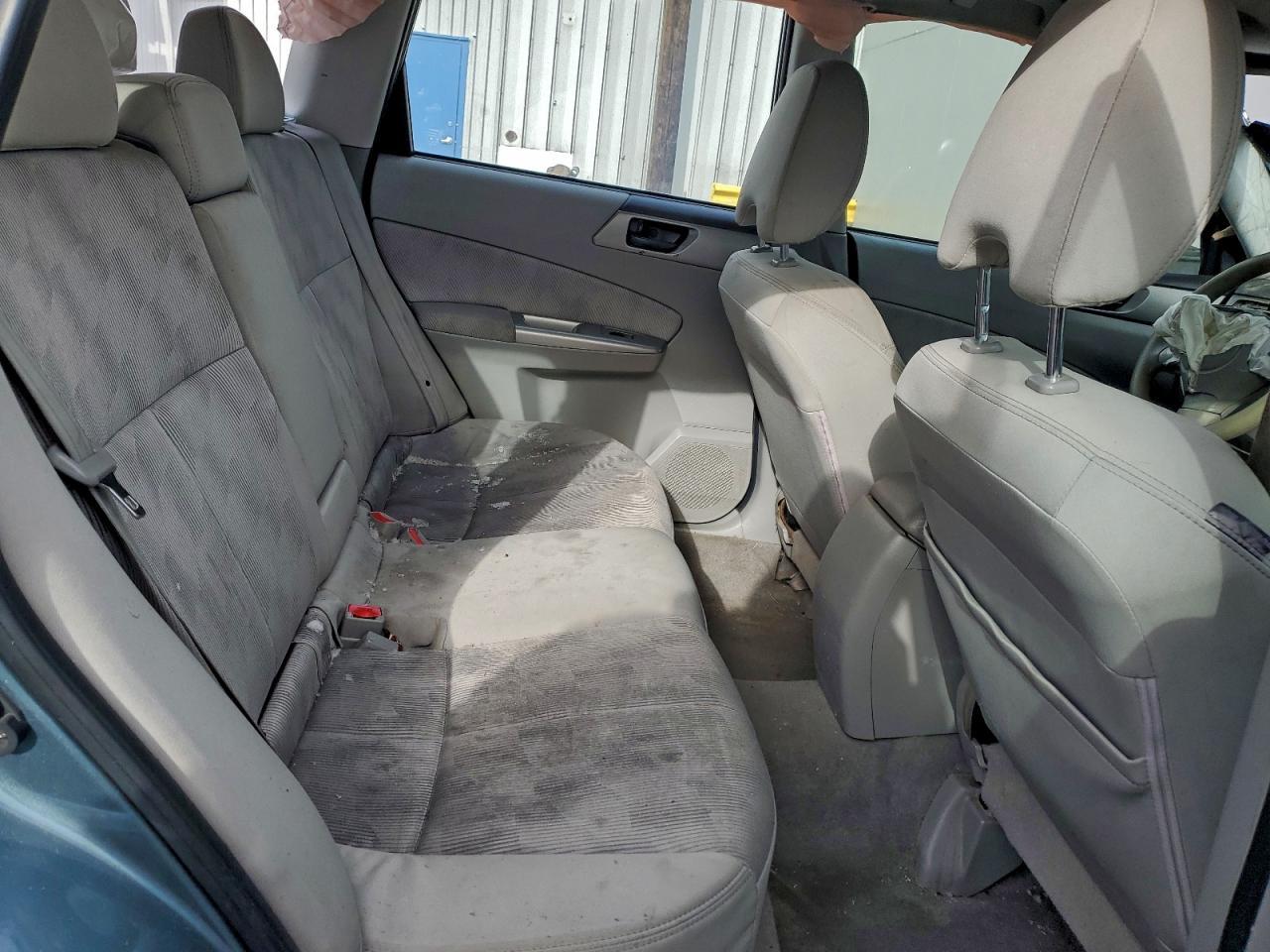 2010 SUBARU FORESTER