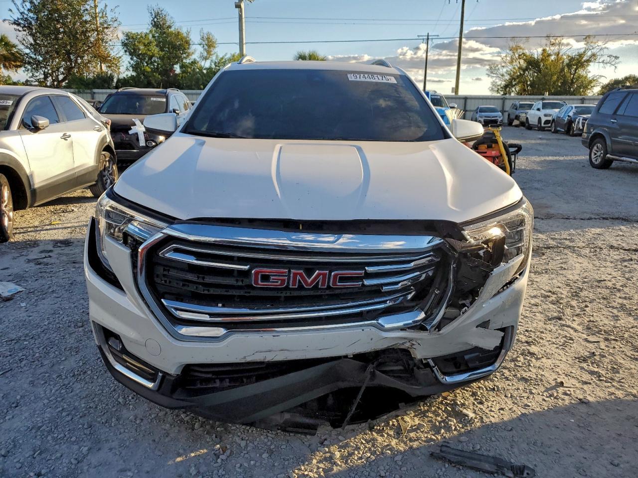 2022 GMC Terrain