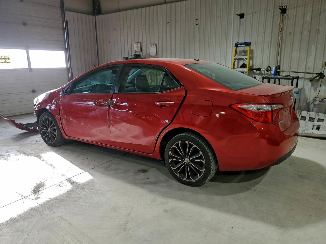 2015 TOYOTA COROLLA