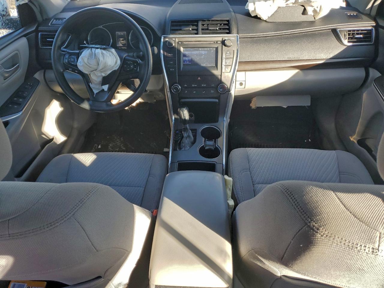 2017 TOYOTA CAMRY