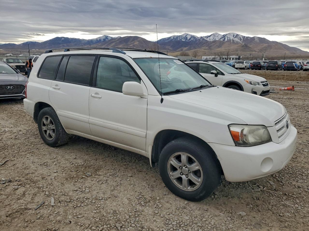 2006 TOYOTA HIGHLANDER