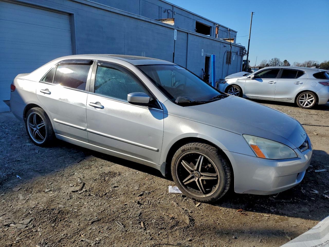 2004 HONDA ACCORD