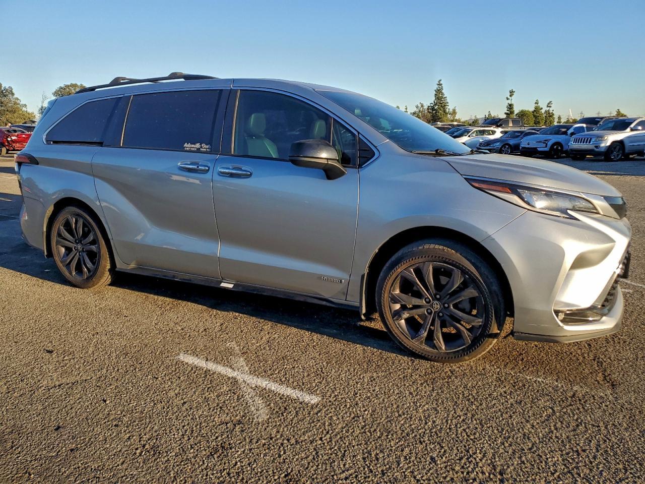 2021 TOYOTA SIENNA