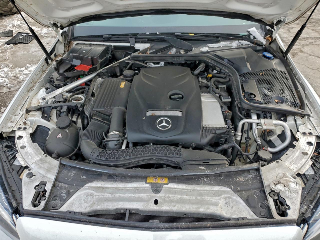 2016 MERCEDES-BENZ C-CLASS