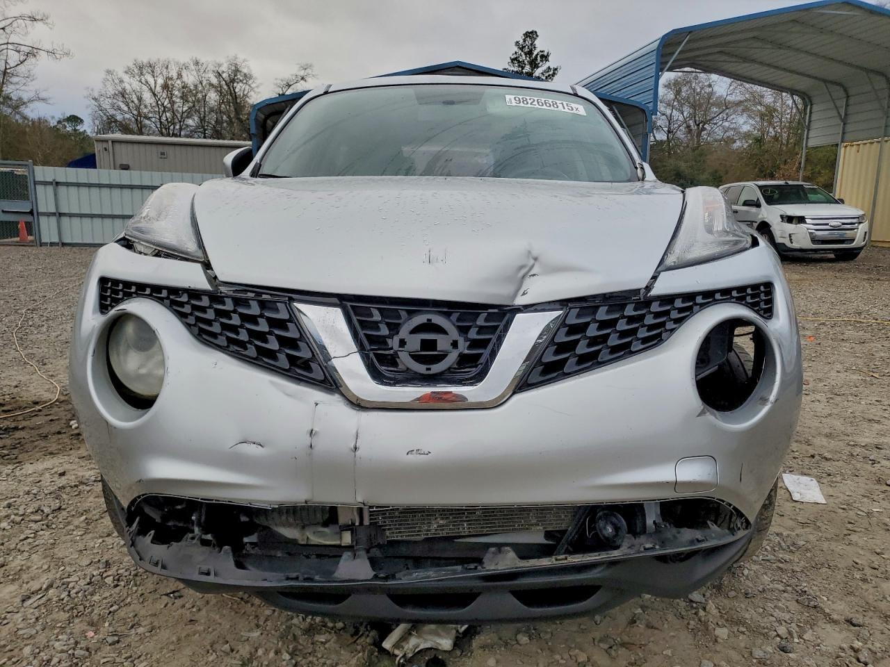 2016 NISSAN Juke