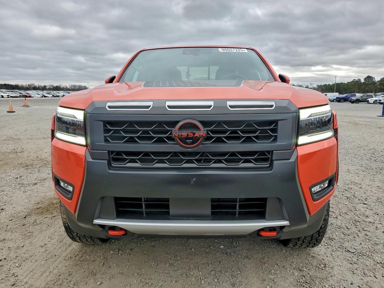 2025 NISSAN Frontier