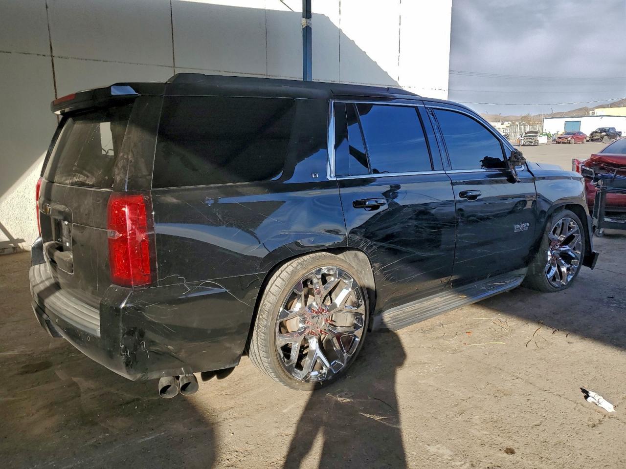 2016 CHEVROLET Tahoe