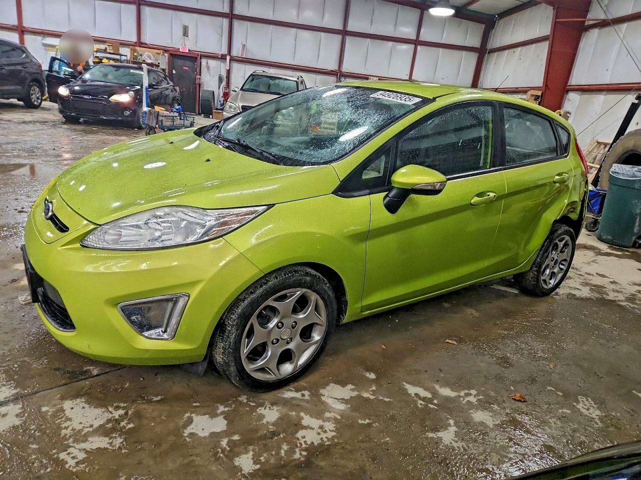 2011 FORD Fiesta