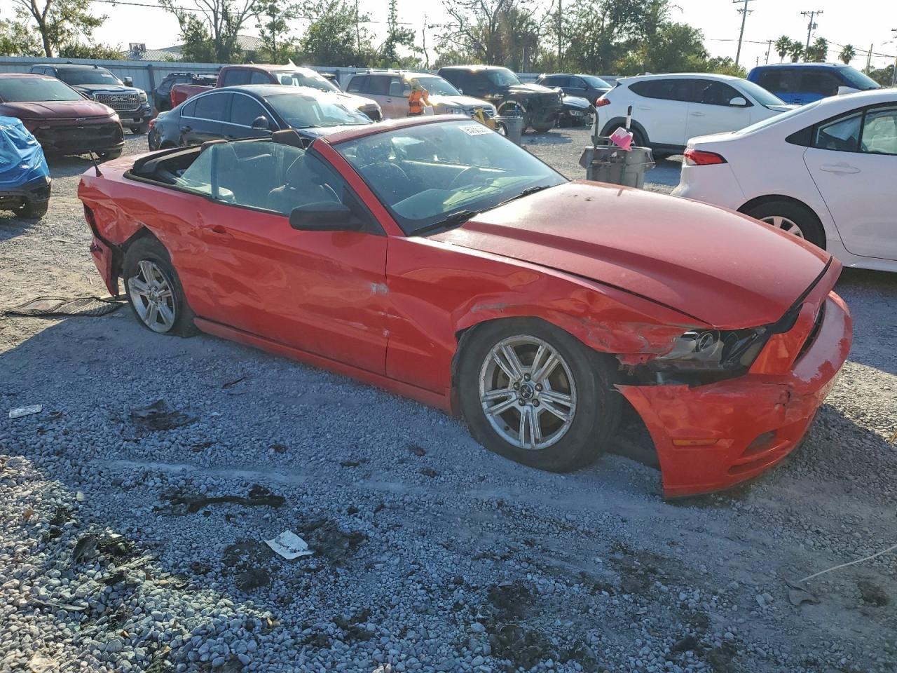 2014 FORD MUSTANG