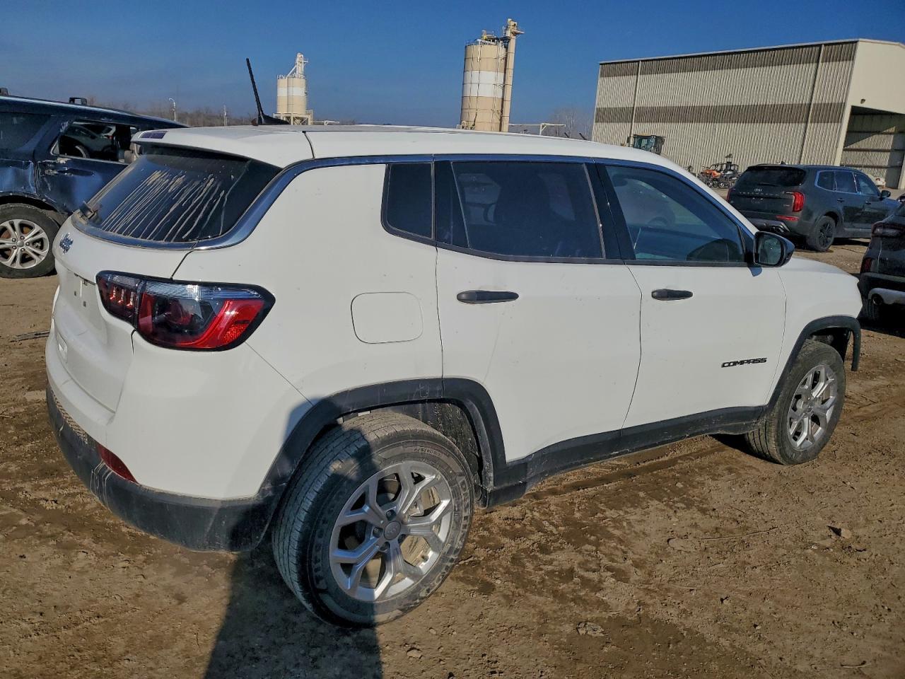 2024 JEEP Compass