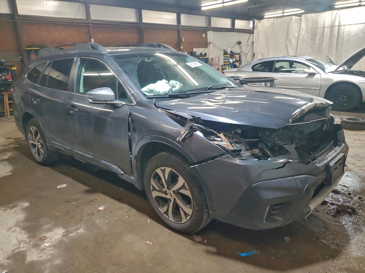 2021 SUBARU Outback
