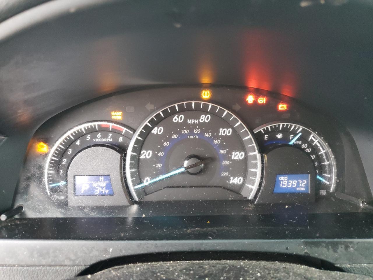 2014 TOYOTA CAMRY