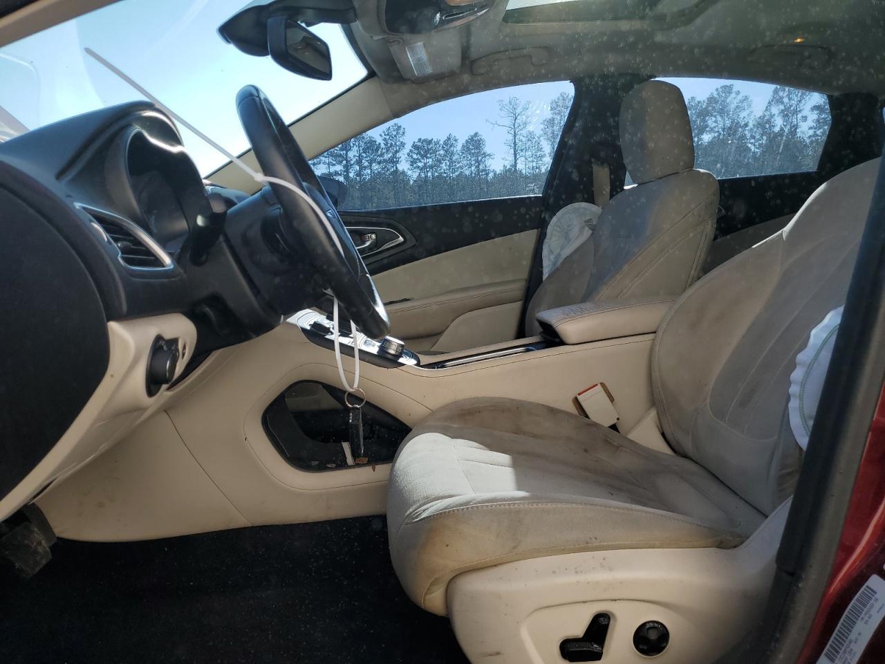 2015 CHRYSLER 200