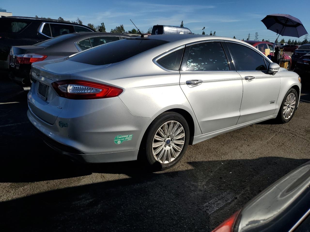 2016 FORD FUSION