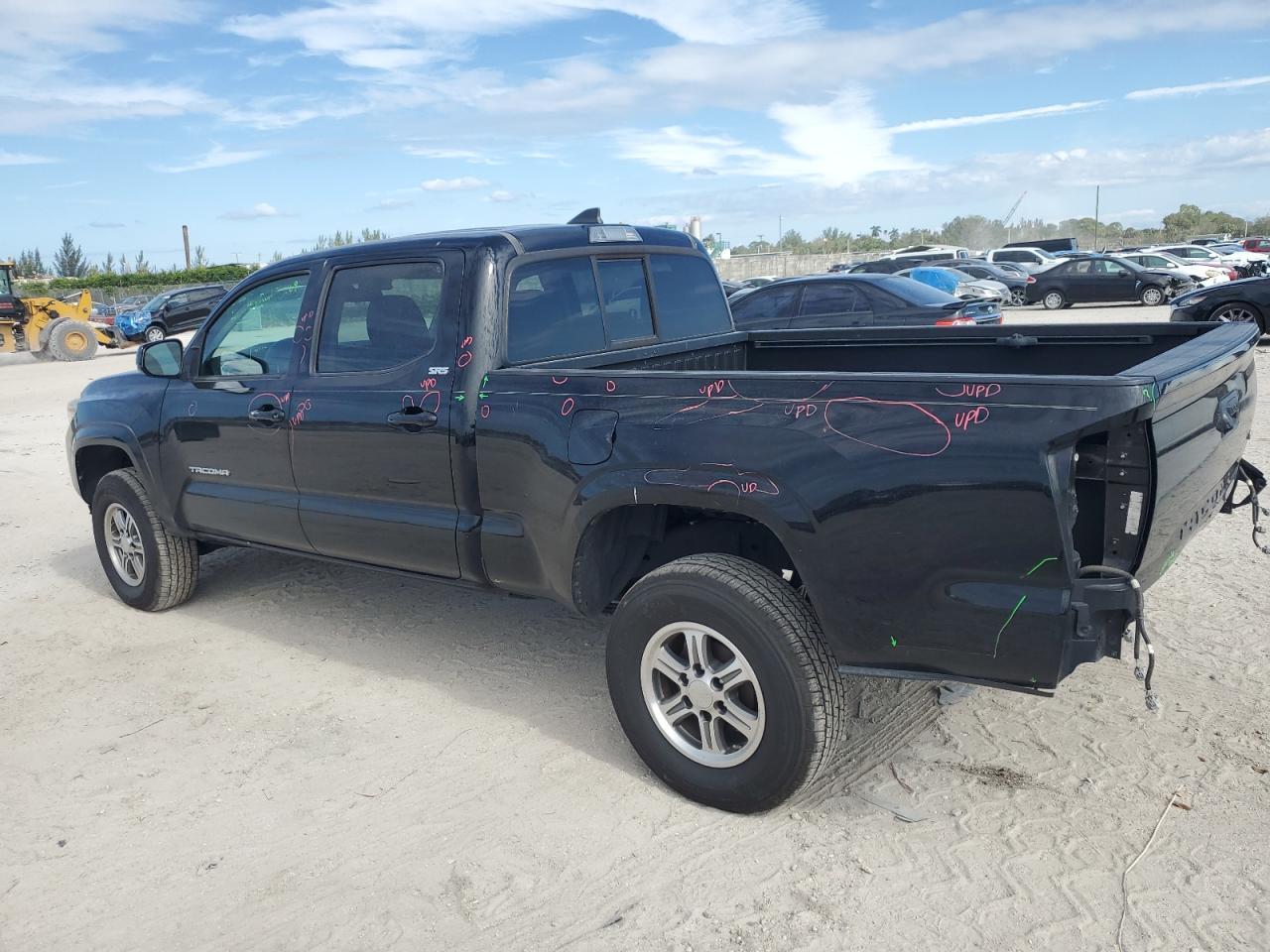 2016 TOYOTA TACOMA