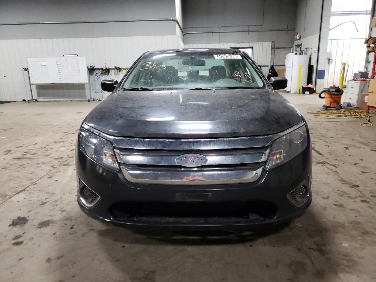 2010 FORD FUSION